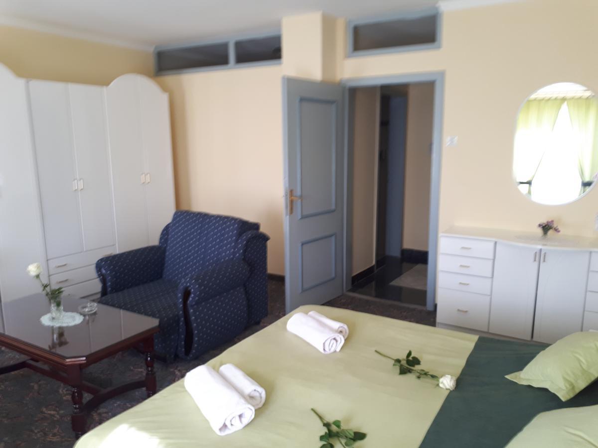 Business Club Selenca Bed & Breakfast Bac Dış mekan fotoğraf